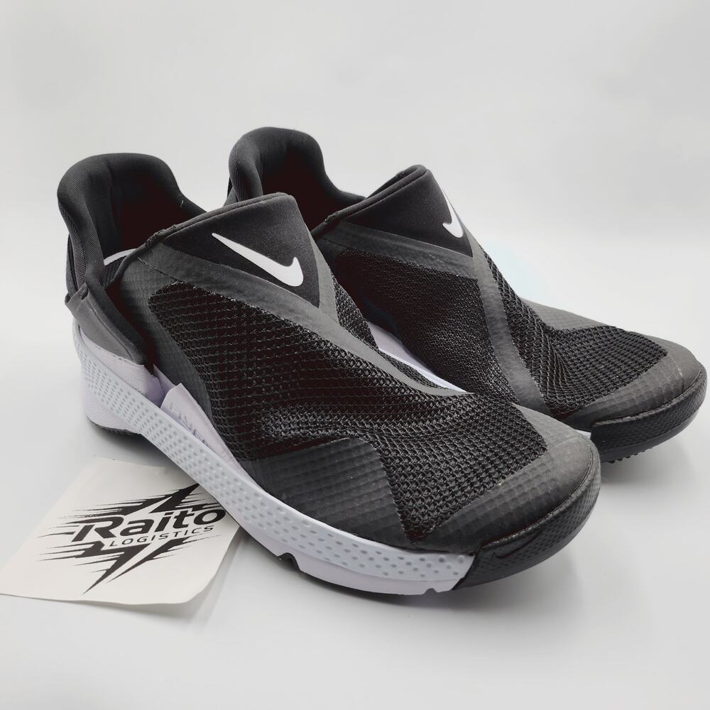 Womens Size 7 Nike Go FlyEase Sneakers Black White Athletic Slip On DR5540-002
